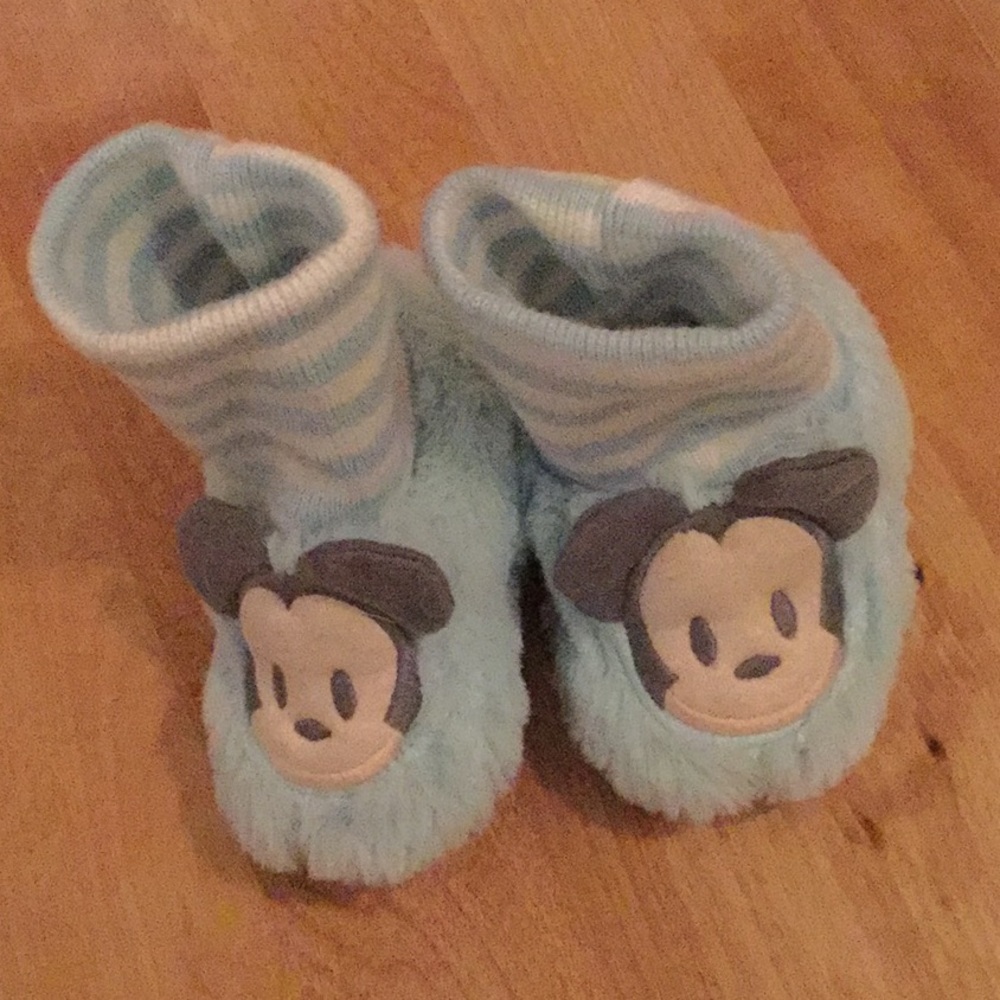 Disney baby slippers size 0-6 months - Picture 3 of 4
